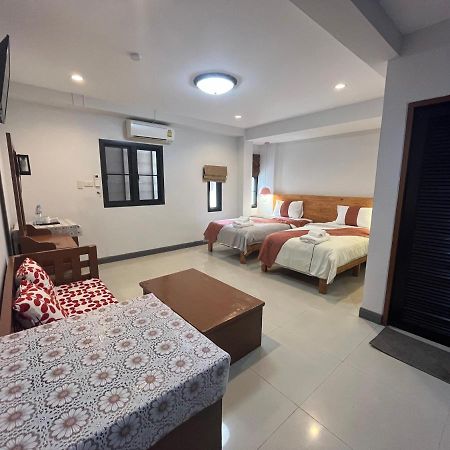 Tjr Boutique Hotel Chiang Mai Exterior foto